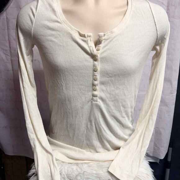 old navy thermal cream sz small - Picture 1 of 3